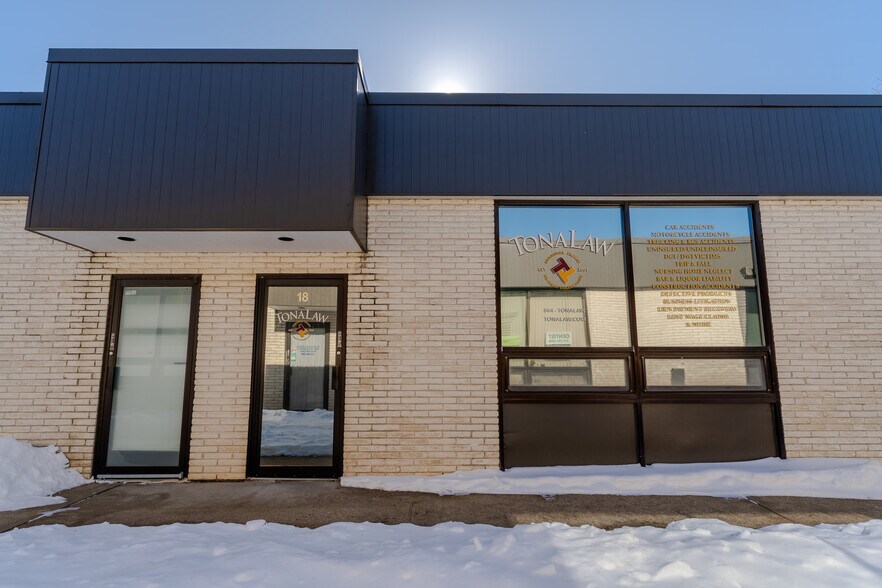 More Photos Of 152 Islip Ave, Islip Medical For Sale