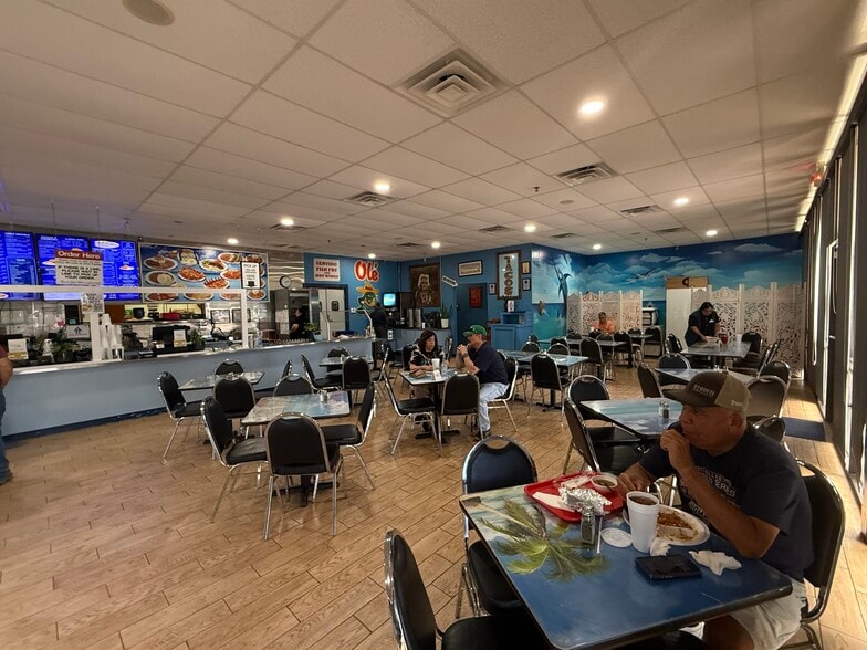 More Photos Of 105 E Old Settlers Blvd, Round Rock Unknown For Lease