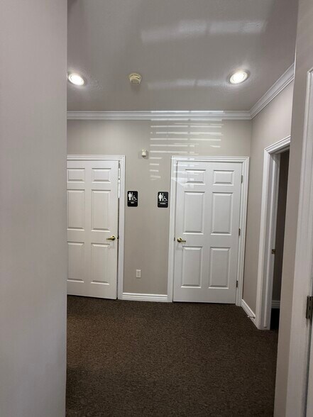 More Photos Of 1106 E South Union Ave, Midvale Office For Sale