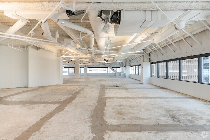 Photo of 24th Floor Ste 2400