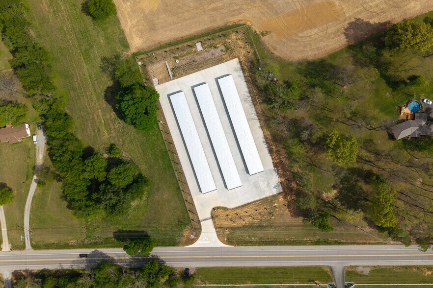 More Photos Of 4624 Highway 31 W, Cottontown Office For Sale