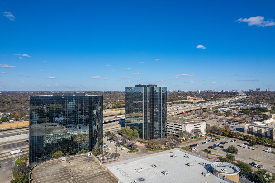 More Photos Of 3030 Lyndon B Johnson Fwy, Dallas Office For Lease