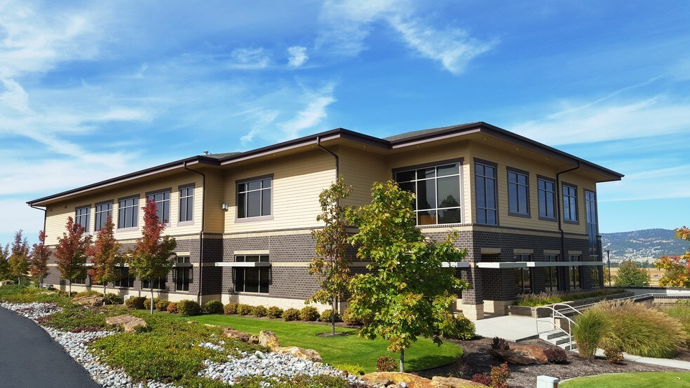 More Photos Of 695 N Legacy Ridge Dr, Liberty Lake Office For Lease