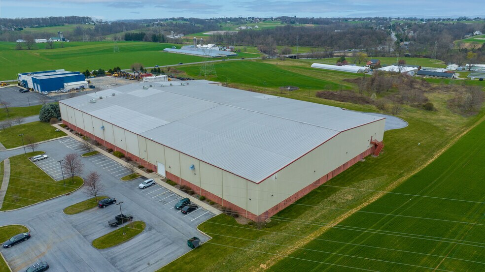 More Photos Of 221 Forney Dr, Ephrata Warehouse For Sale