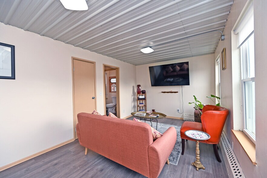 More Photos Of 118 E Liberty St, Cincinnati Apartments For Sale