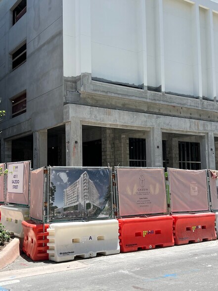 More Photos Of 4011 Salzedo St, Coral Gables Apartments For Lease