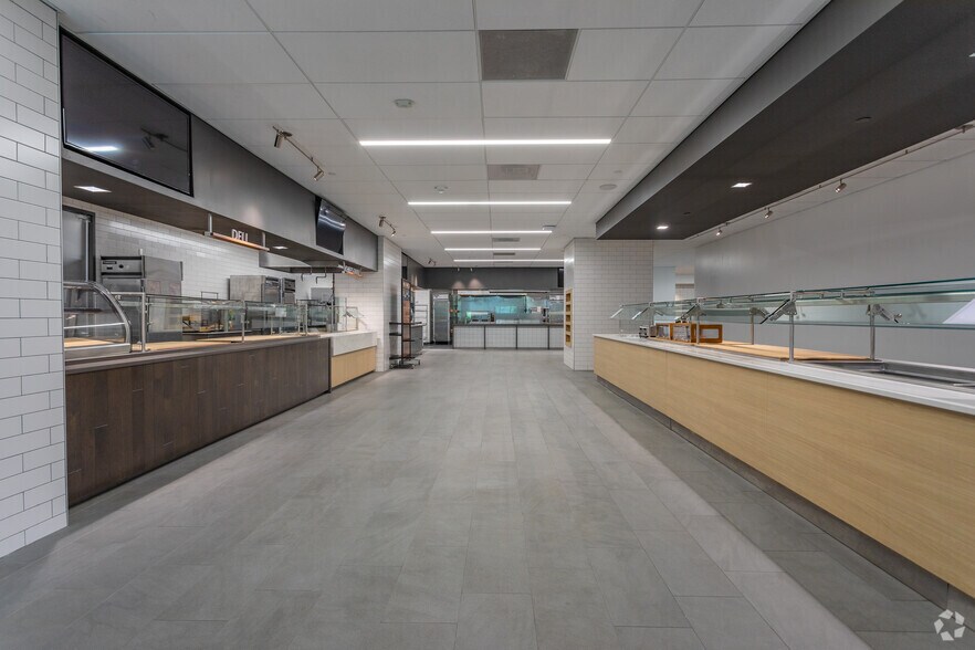 More Photos Of 65 Fairchild St, Charleston Office For Lease