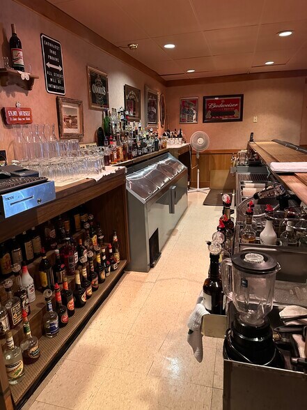 More Photos Of 807 Susie St, Diamondville Specialty For Sale