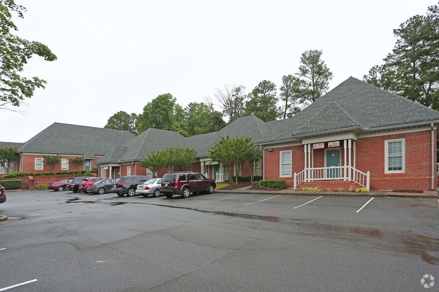 More Photos Of 4045 Wetherburn Way, Peachtree Corners Medical For Lease