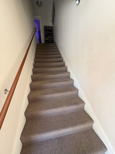 More Photos Of 617 W 3rd St, Long Beach Multifamily For Sale