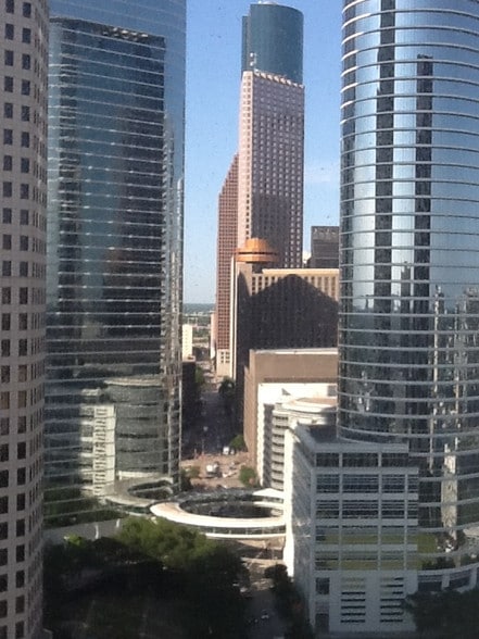 More Photos Of 500 Jefferson St, Houston Office For Lease