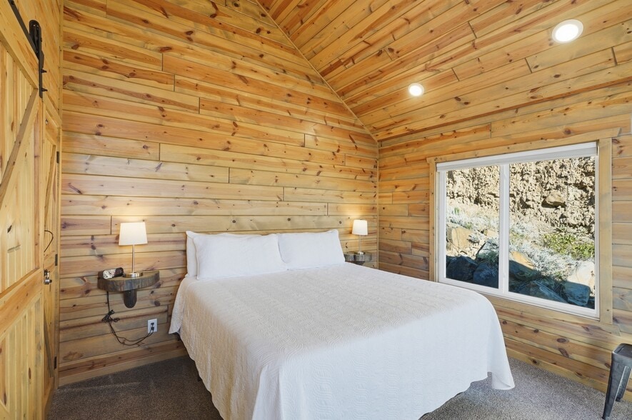 More Photos Of 13310 Silver Mountain Rd, Rapid City Hospitality For Sale