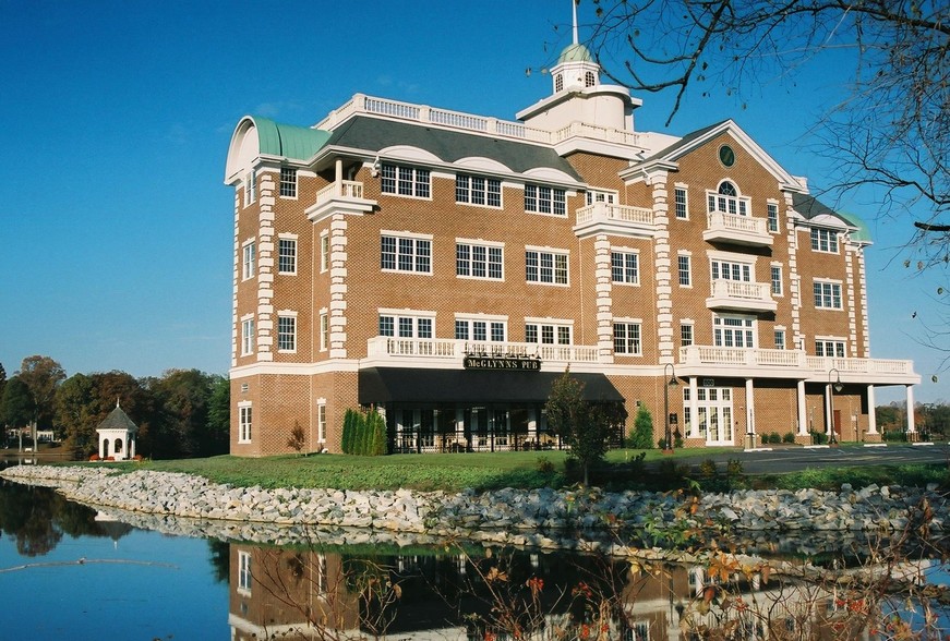 Primary Photo Of 800 N State St, Dover Office For Lease