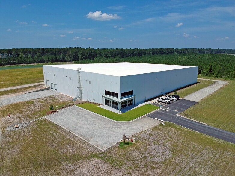 Primary Photo Of 321 Commerce Pkwy, Early Branch Manufacturing For Sale