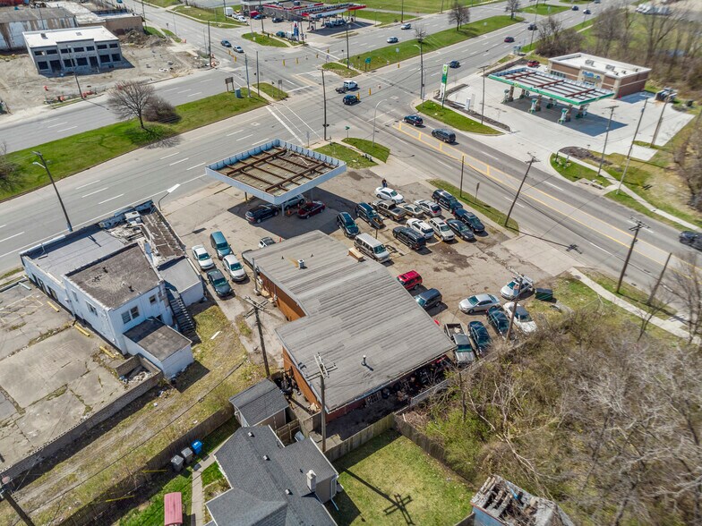 More Photos Of 2617 Middlebelt Rd, Inkster Auto Repair For Lease