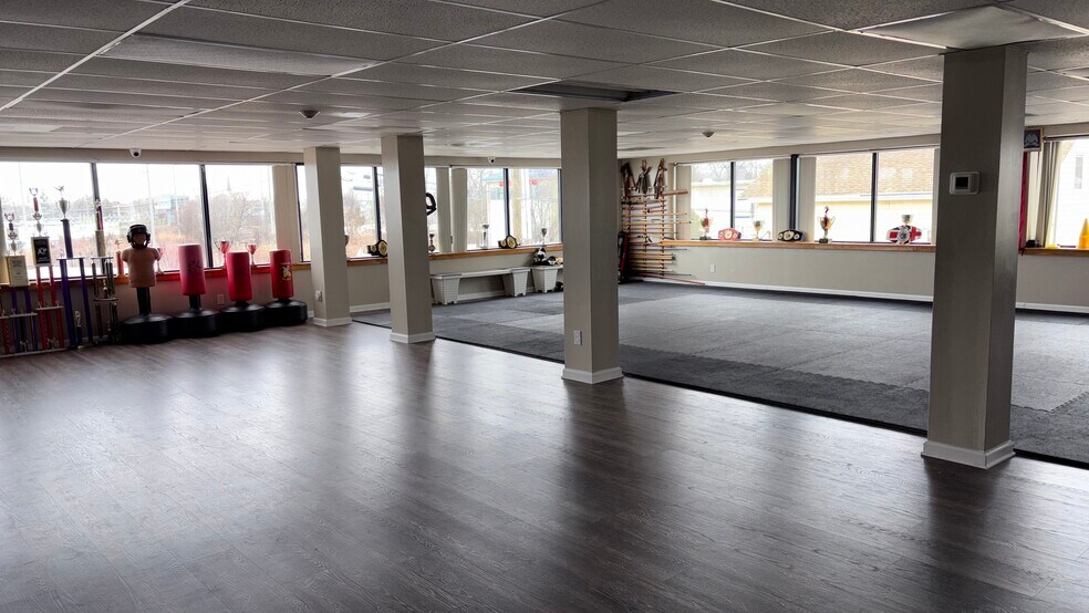 More Photos Of 720 Barnum Avenue Cutoff, Stratford Medical For Sale