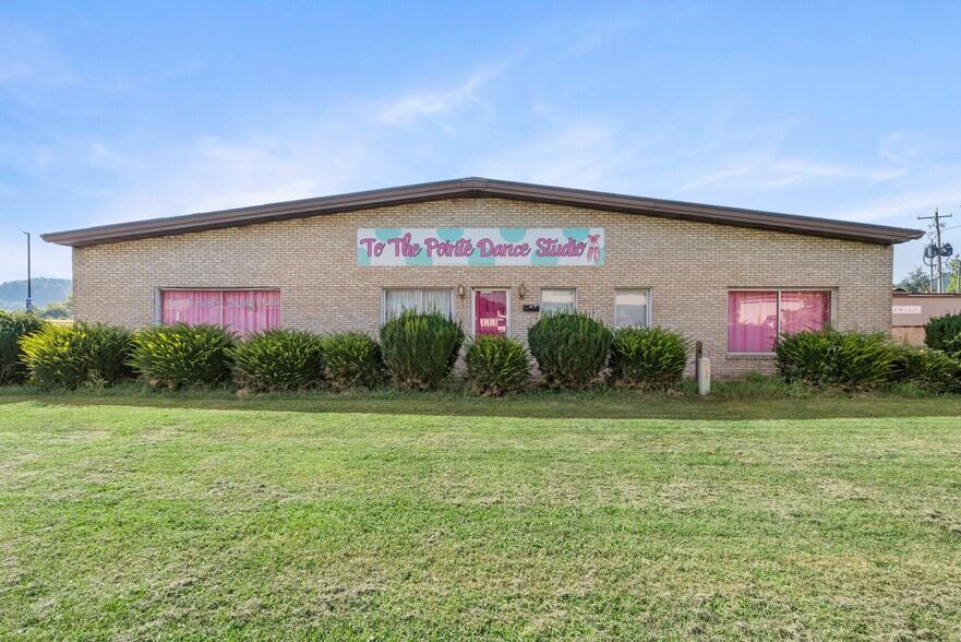 More Photos Of 1725 Eastern Ave, Gallipolis Office For Sale