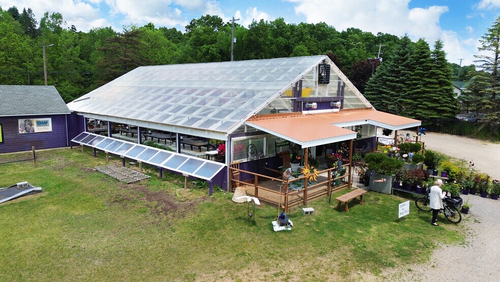 More Photos Of 2398 Grange Hall rd, Holly Land For Sale