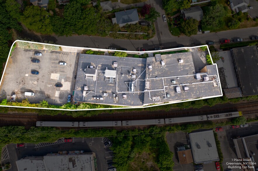 More Photos Of 1 Plaza Rd, Greenvale Medical For Lease
