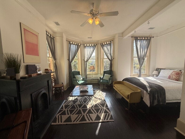 More Photos Of 609 Tattnall St, Savannah Multifamily For Sale