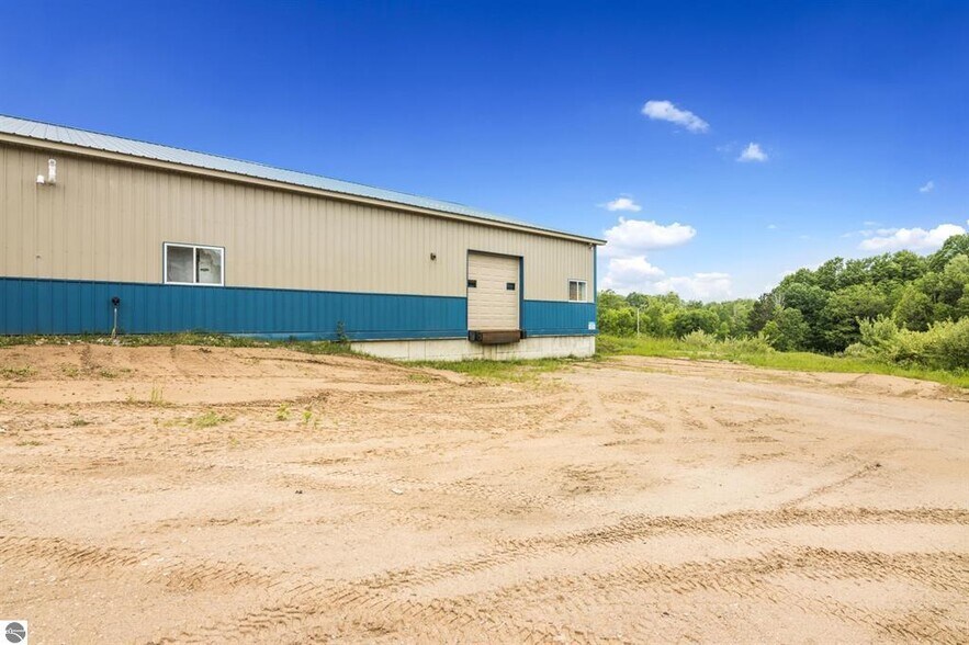 More Photos Of 8160 Cadillac Hwy, Benzonia Freestanding For Sale