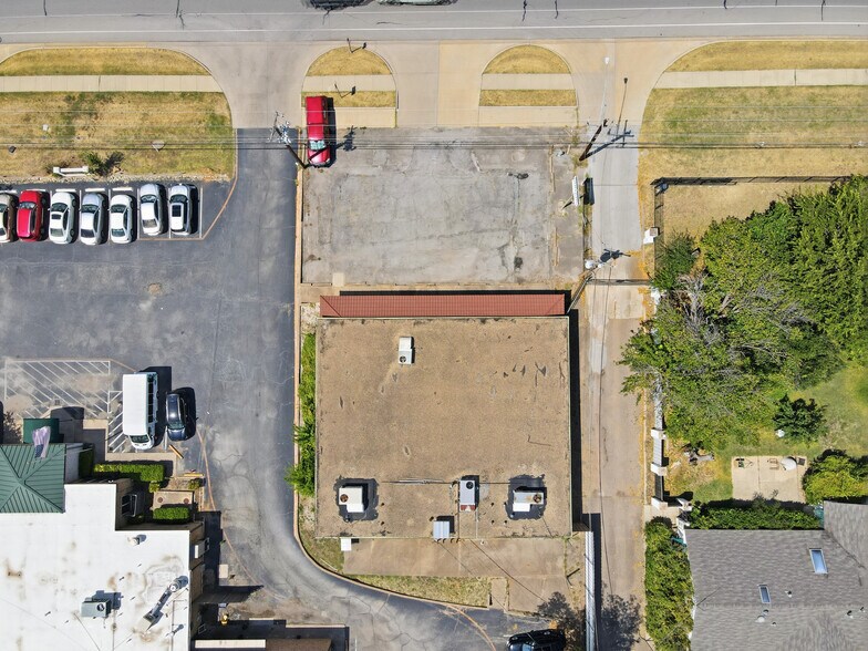 More Photos Of 7150 Baker Blvd, Fort Worth Office For Sale