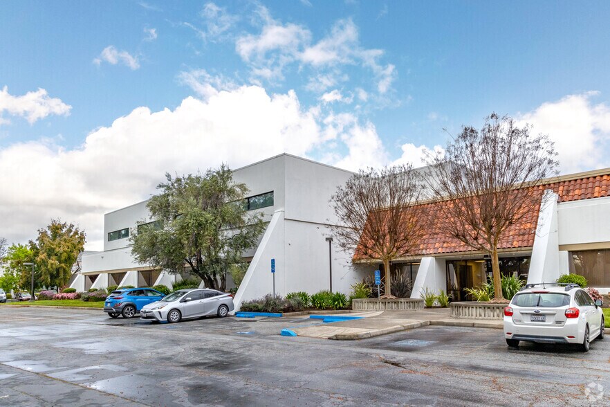 Primary Photo Of 521 Cottonwood Dr, Milpitas Office For Lease