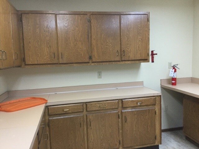 More Photos Of 1102 S Mena St, Mena Medical For Lease