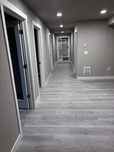 More Photos Of 1712 6th Ave, Tacoma Office Residential For Lease