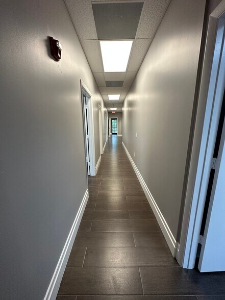 More Photos Of 7451 Wiles Rd, Coral Springs Medical For Lease