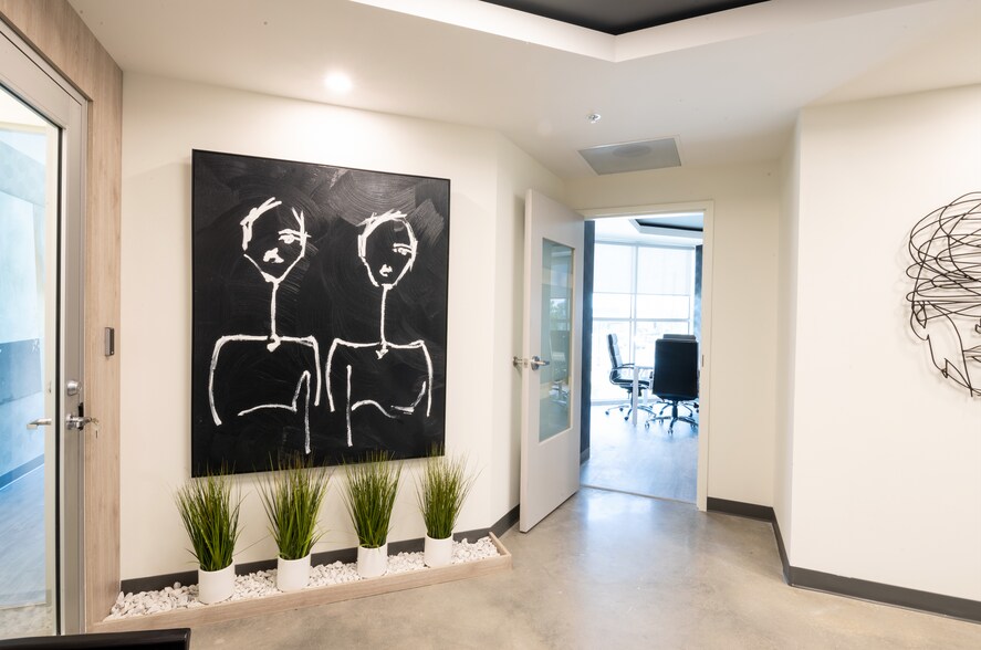 More Photos Of 7726 Winegard Rd, Orlando Storefront Retail Office For Lease