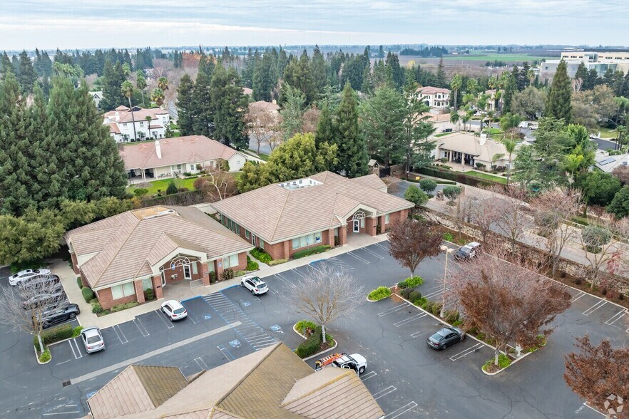 More Photos Of 4213 Dale Rd, Modesto Office For Sale