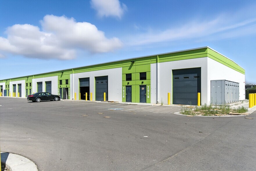 More Photos Of 317 N 2000 W, Springville Warehouse For Lease