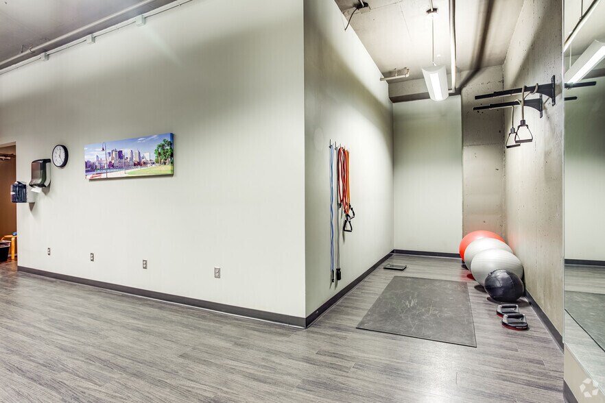 More Photos Of 7825 Washington Ave S, Minneapolis Office For Lease