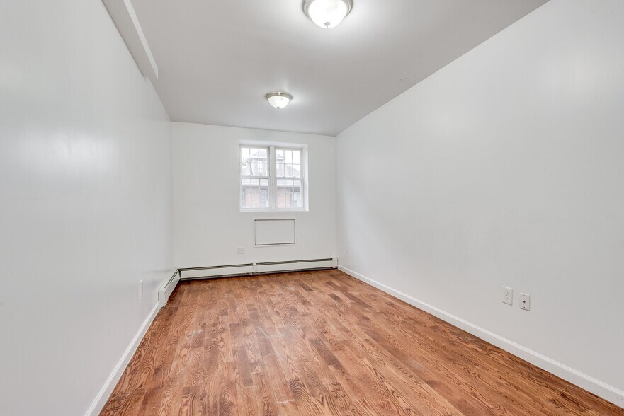More Photos Of 253 E 206th St, Bronx Apartments For Sale