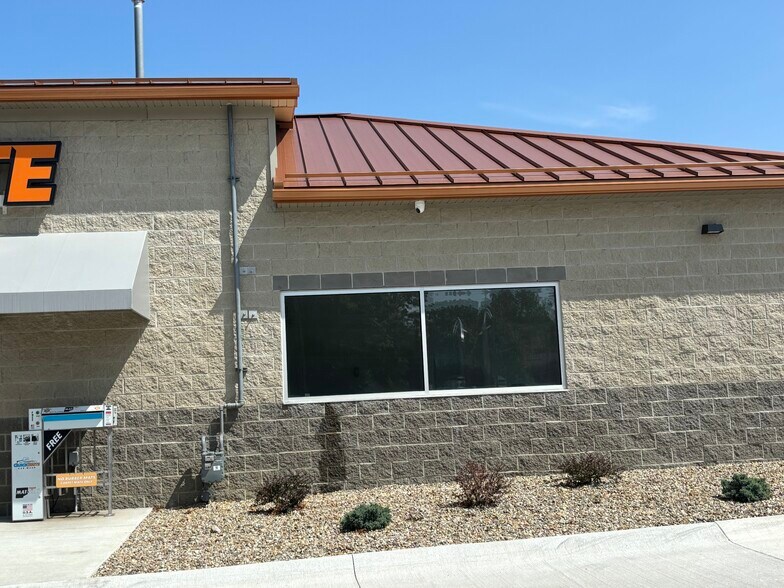 More Photos Of 2325 Nagel Rd, Avon Carwash For Sale