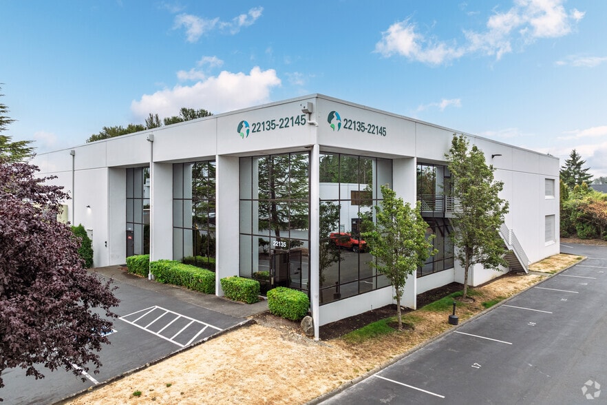 Primary Photo Of 22135-22145 68th Ave S, Kent Warehouse For Lease