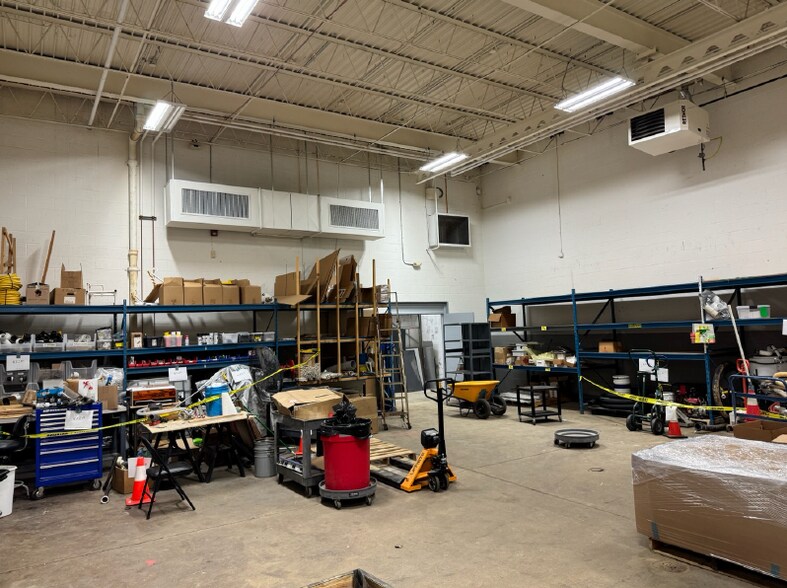 More Photos Of 23900-23920 Mercantile Rd, Beachwood Service For Sale