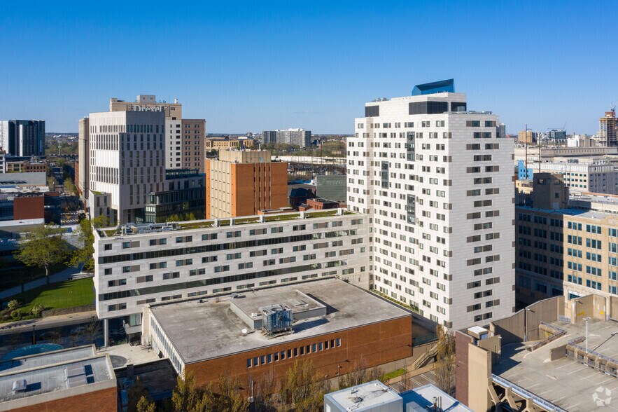 More Photos Of 3200 Chestnut St, Philadelphia Multifamily For Sale