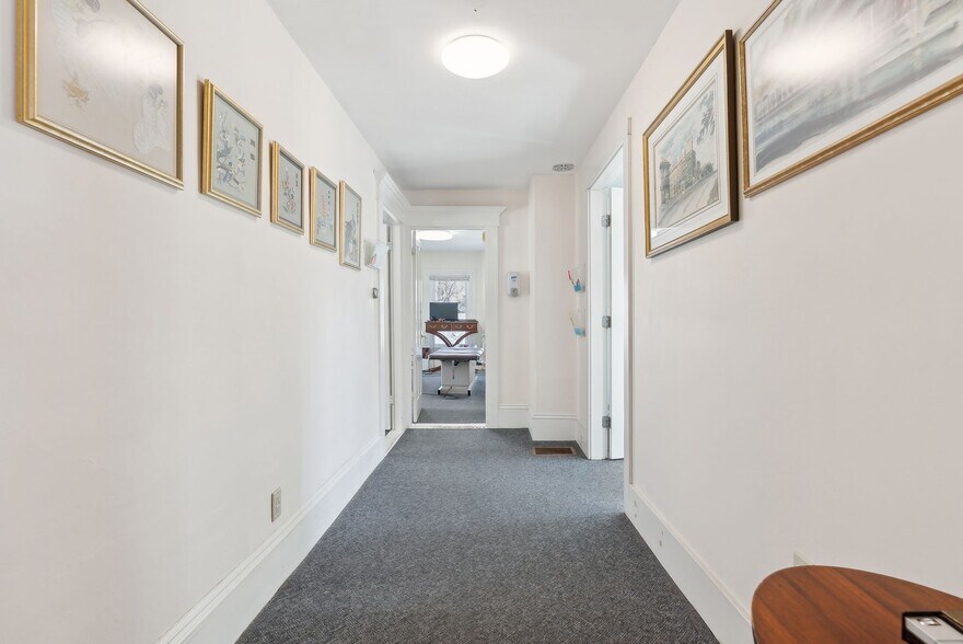 More Photos Of 287 E Main St, Dover-Foxcroft Medical For Sale