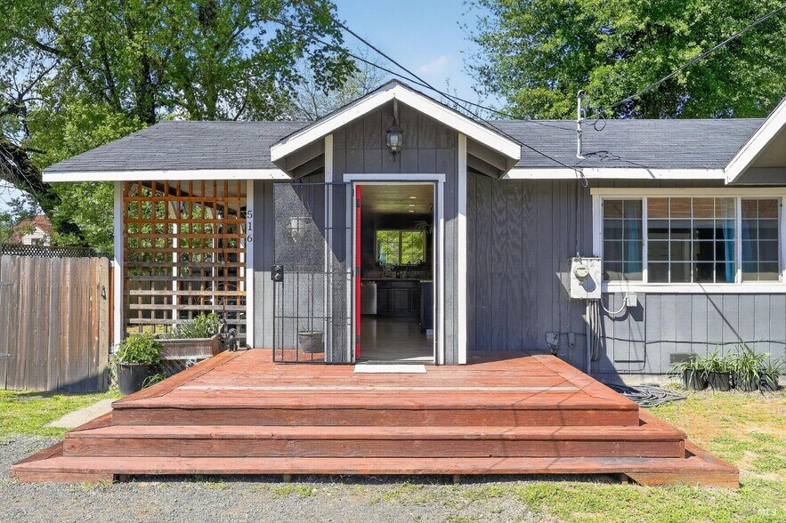 More Photos Of 9645 Lee St, Upper Lake Multifamily For Sale