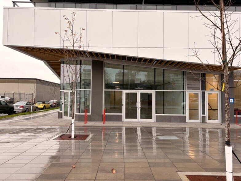 More Photos Of 7977 Lansdowne Rd, Richmond Office For Lease