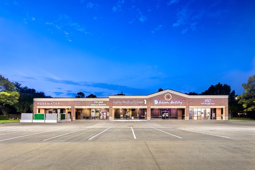 More Photos Of 1600 Clear Lake City Blvd, Houston Unknown For Lease