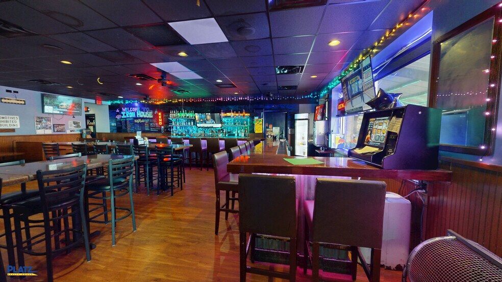 More Photos Of 3660 Niles Cortland Rd NE, Cortland Restaurant For Sale