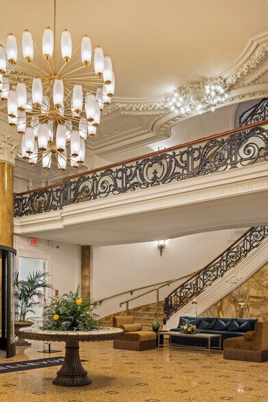 More Photos Of 200 S Broad St, Philadelphia Hotel For Lease