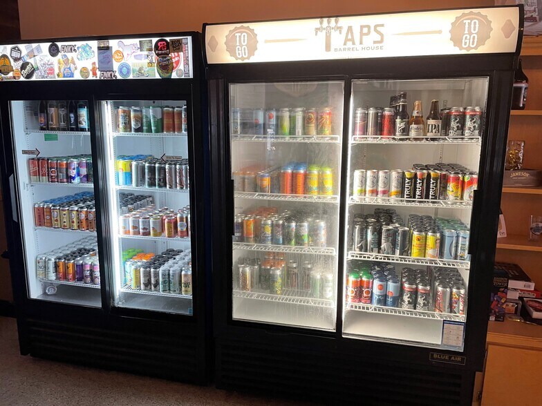 More Photos Of 1924-1926 Pacific Ave, Stockton Restaurant For Sale