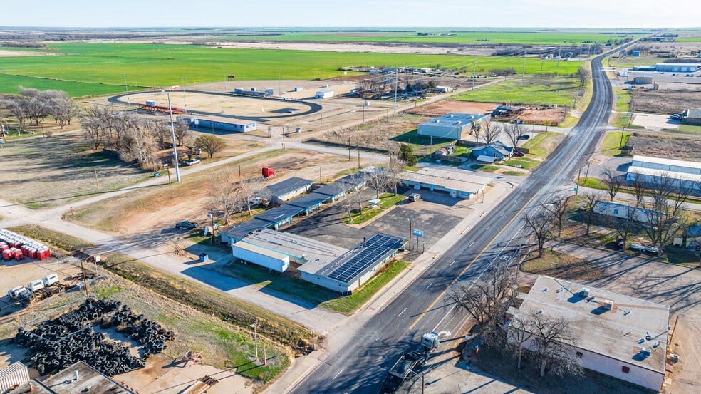 More Photos Of 1100 Main St, Knox City Hotel For Sale