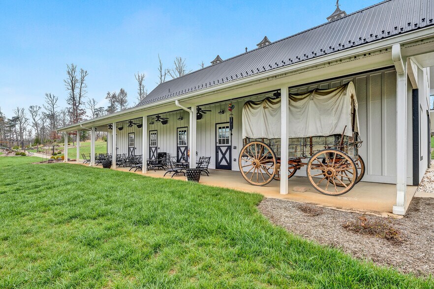 More Photos Of 9945 Brooks Mill Rd, Burnt Chimney Specialty For Sale