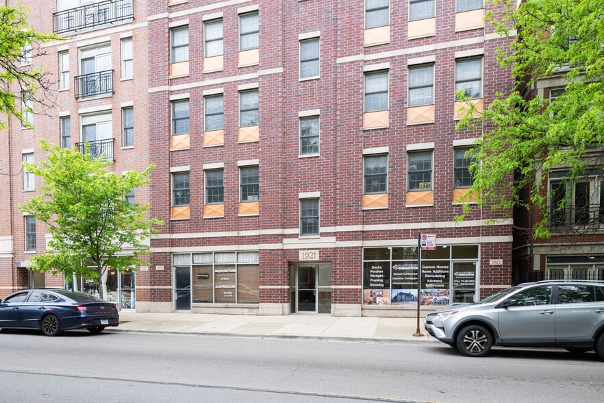 Primary Photo Of 1855-1923 W Diversey Pky, Chicago Apartments For Sale