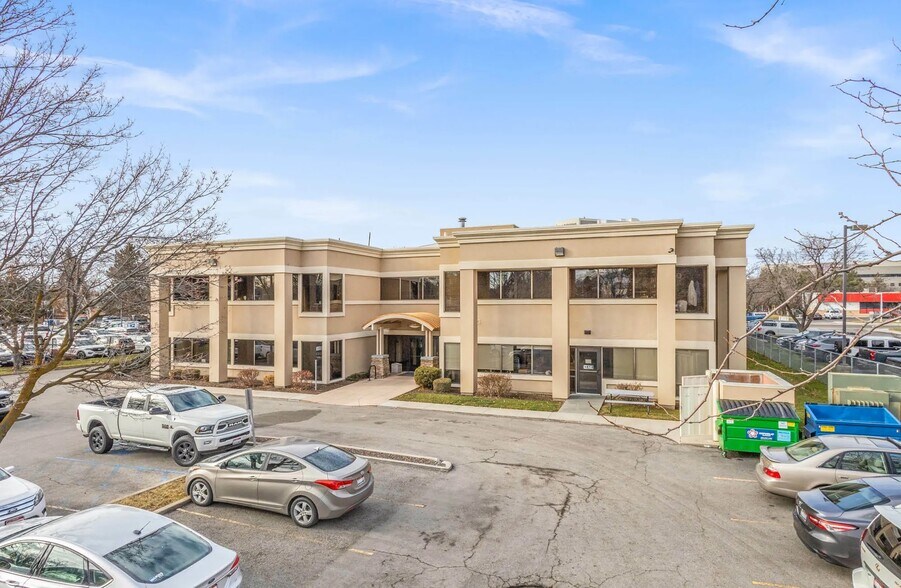 More Photos Of 1070 N Curtis Rd, Boise Medical For Lease